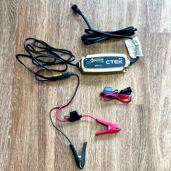 CTEK-40-206 MXS 5.0 Fully Automatic 4.3 amp Battery Charger & Maintainer 12V 🔋 - Picture 8 of 9